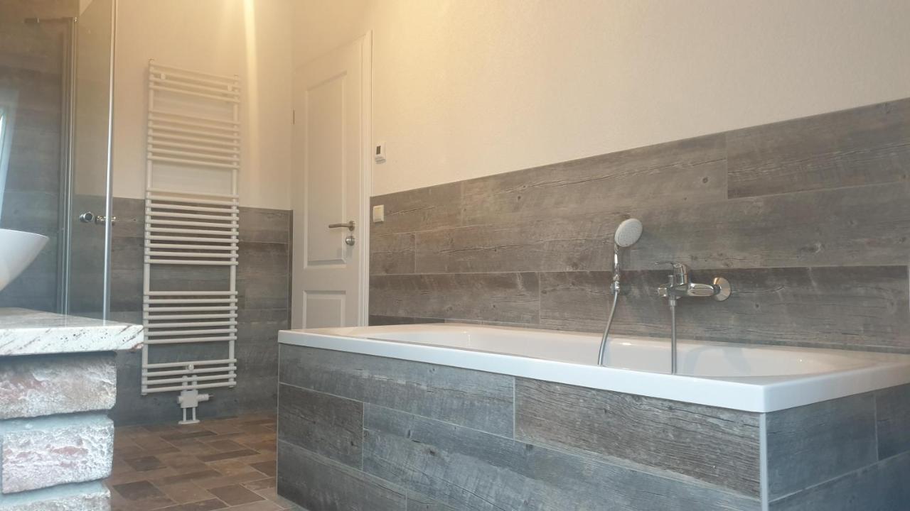 Seensucht & Urlaubstraeume, Ferienwohnung "Seeadler" Grossraeschen Luaran gambar